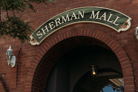 410 E Sherman Ave